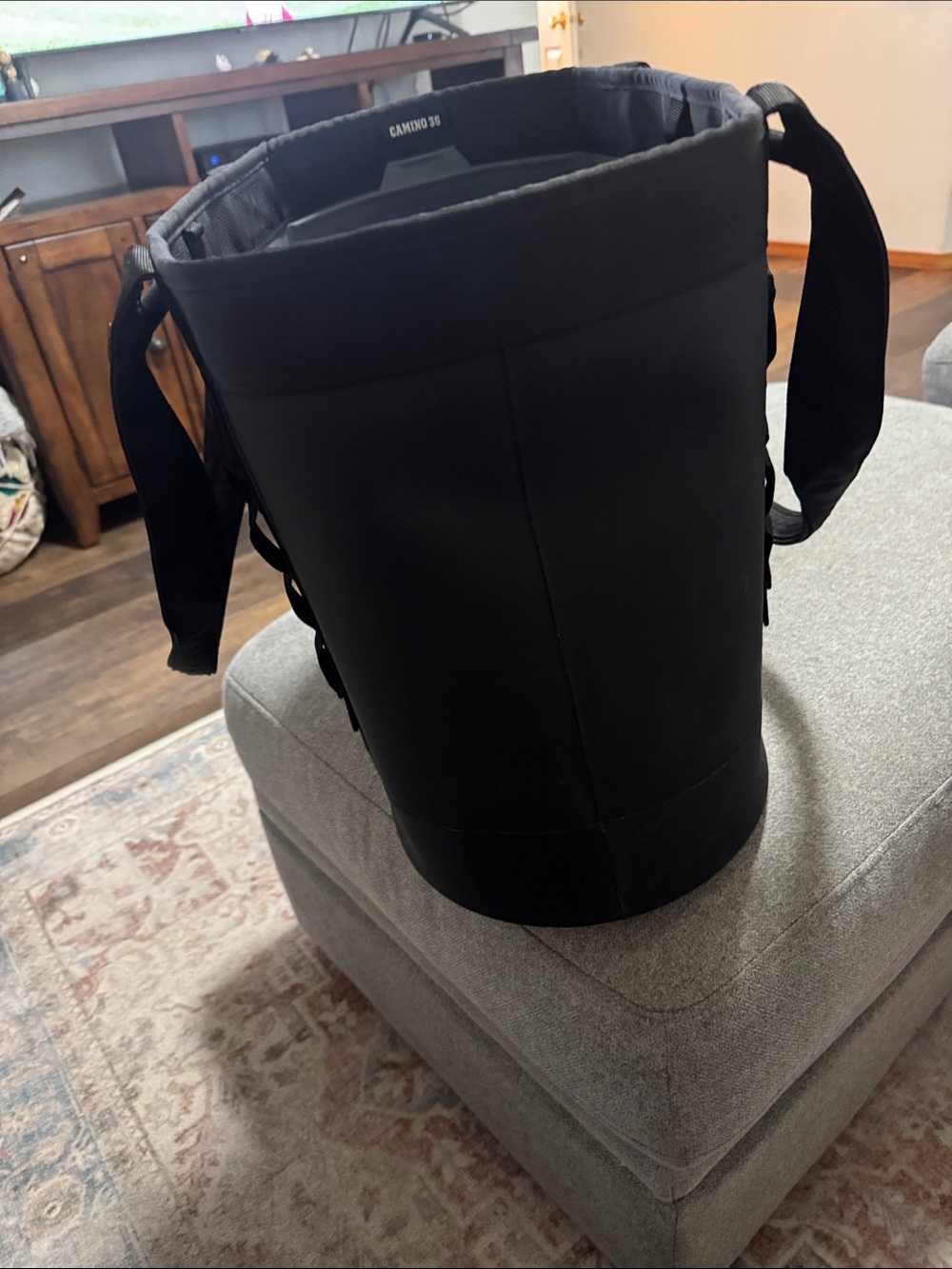 Yeti Black Men's Duffel Cooler Tote - Picture 2 of 7